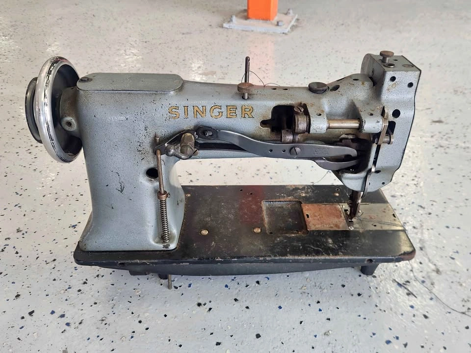 Singer 111W155 Heavy Duty Sewing Machine