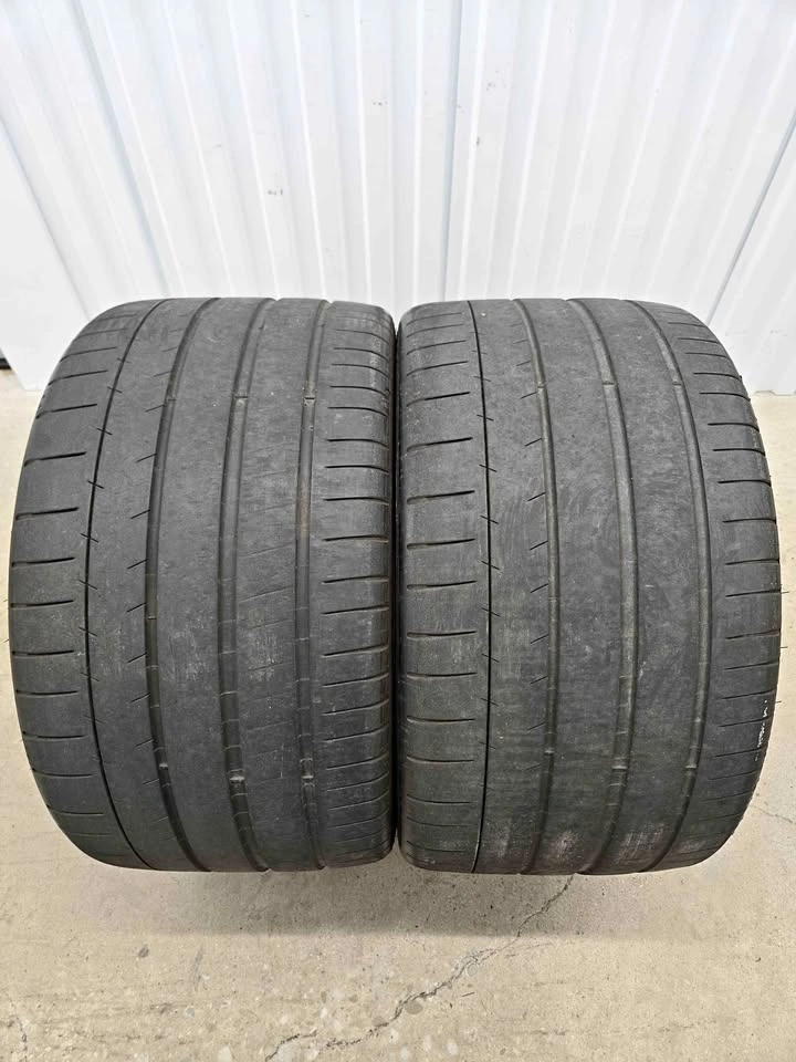 Michelin Pilot Super Sport Tires 285/30ZR19