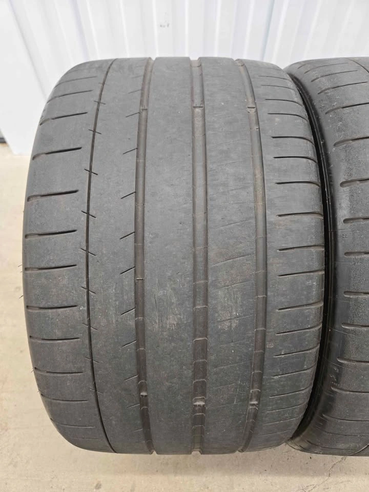 Michelin Pilot Super Sport Tires 285/30ZR19 - photo 4