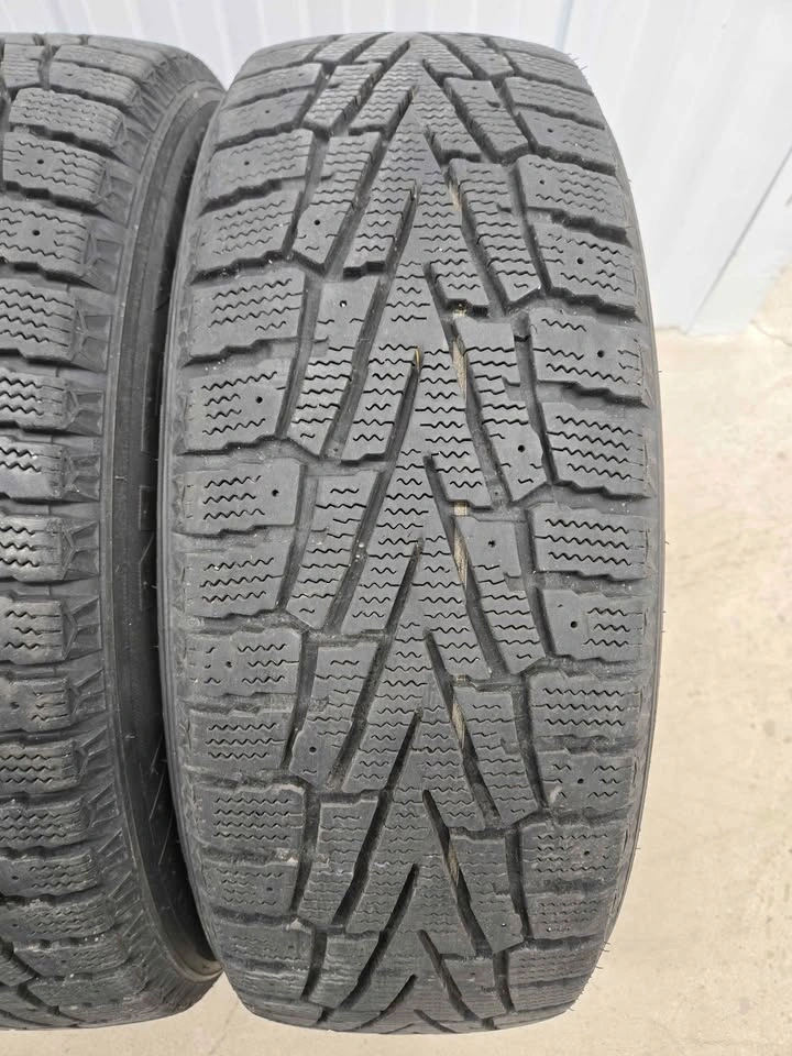 225/60/17 Winter Tire Set - photo 5