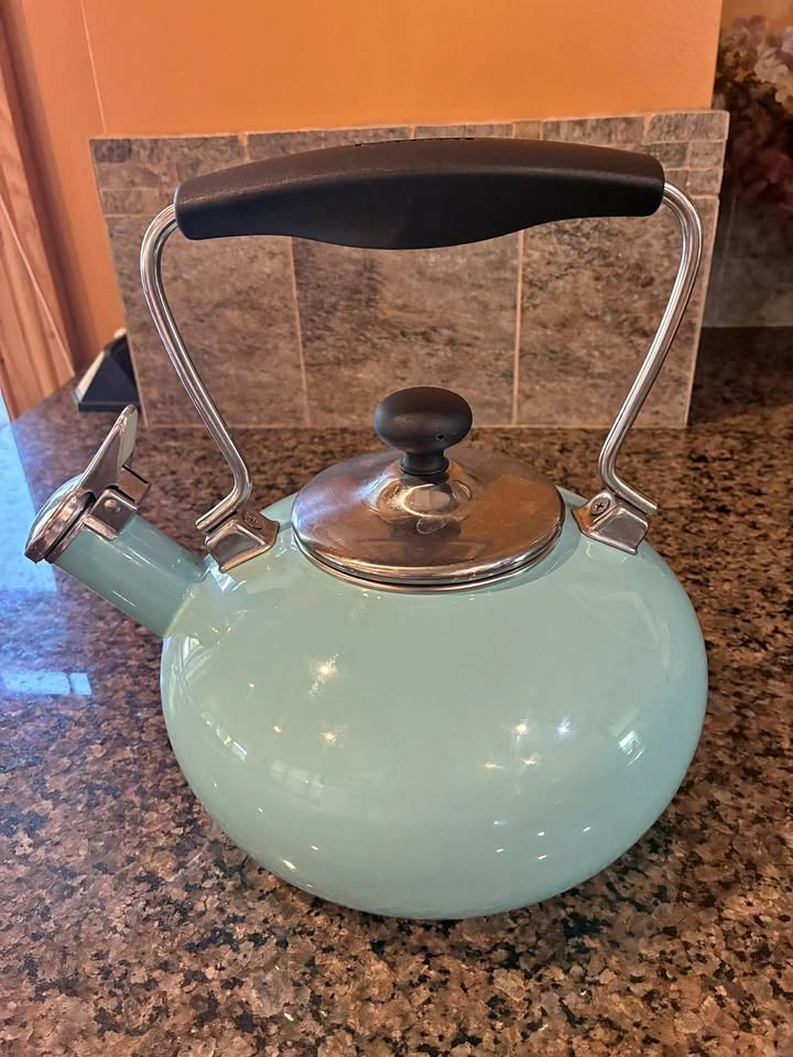 Chantal Whistling Tea Kettle