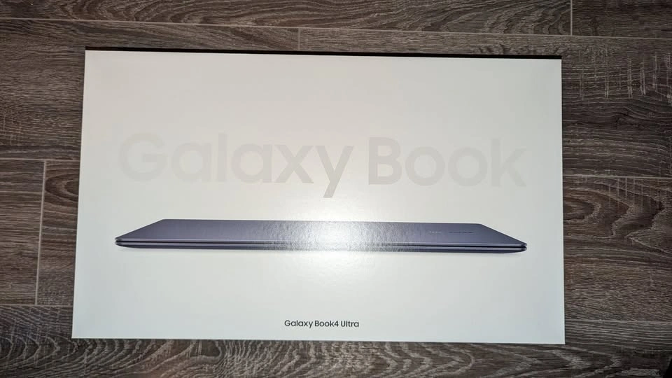 Galaxy Book 4 Ultra RTX 4070 32Gb Ram Intel Ultra 9 185H 1TB SSD - photo 2