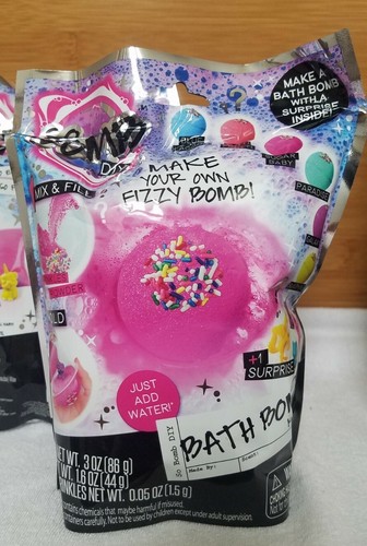 NiB (2) Lock Stars Basic Series 1 & (2) So Bomb DIY Kit Lot - photo 5