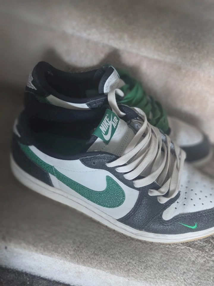 Jordan 1 Phantom pine green 1s size 8 - photo 5
