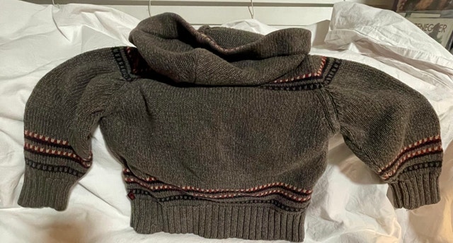 Woolrich 2T Black Bear Zip-Up Sweater - photo 2