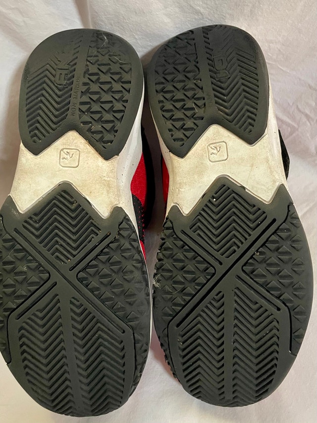 AND1 Youth Size 4 Mid Top Basketball Sneakers - photo 5