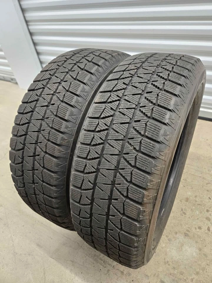 Bridgestone Blizzak Winter Tires 225/60R18 - photo 3
