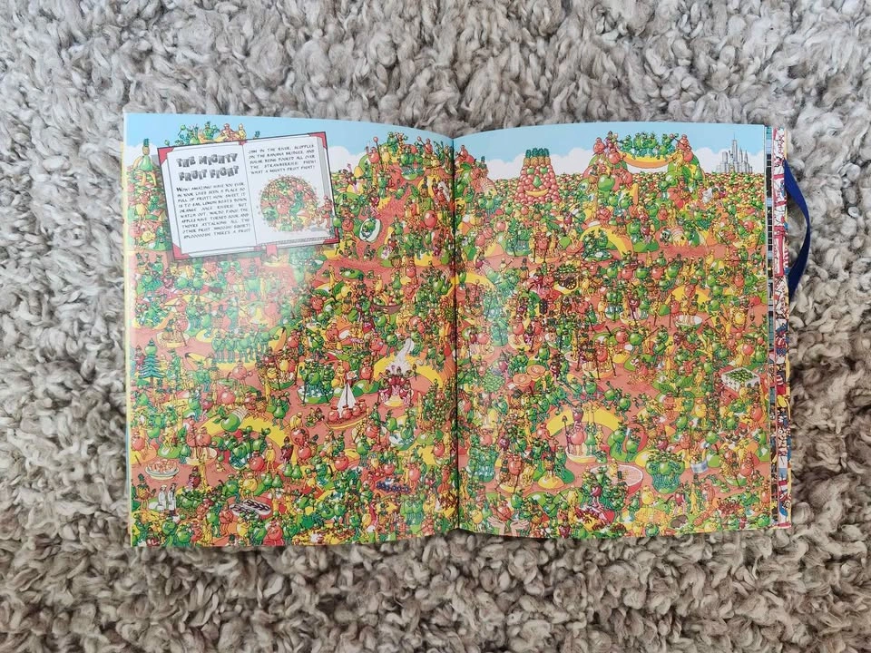 Where's Waldo? The Totally Essential Travel Collection - photo 2