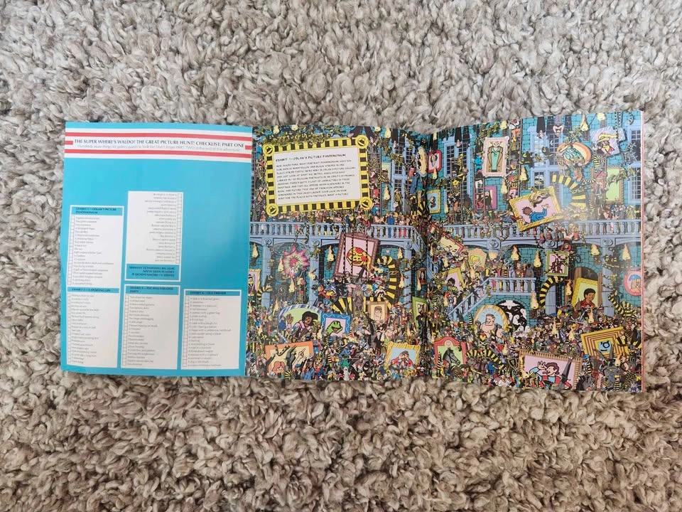Where's Waldo? The Totally Essential Travel Collection - photo 3