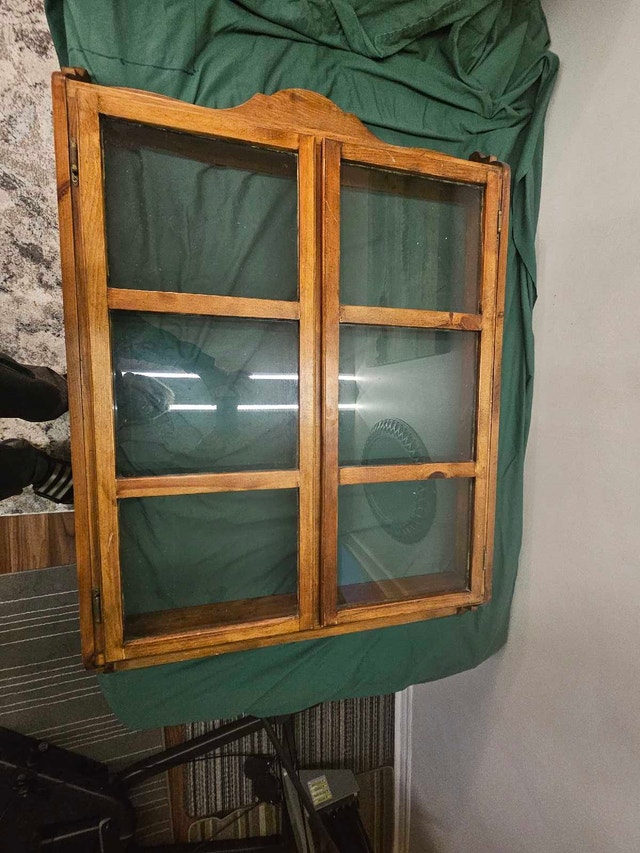 Rustic Wooden Display Cabinet w/ Glass Paned Doors & Hooks - photo 4
