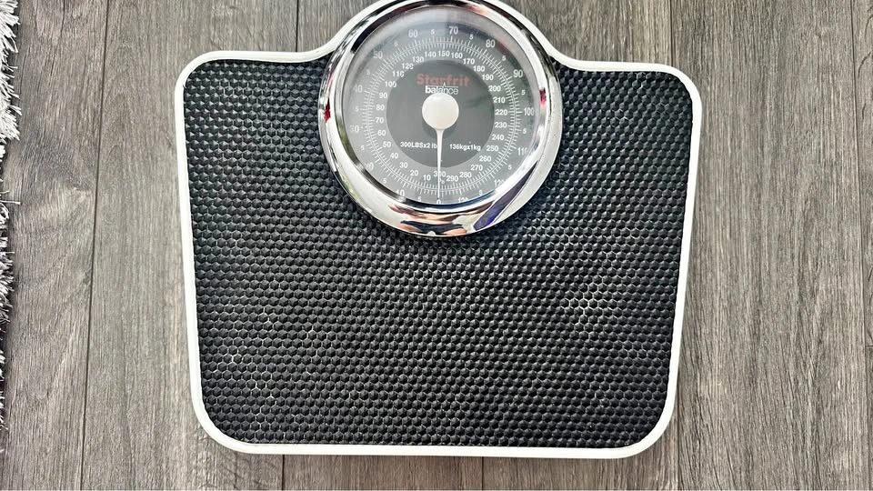 Starfrit Mechanical Bathroom Scale