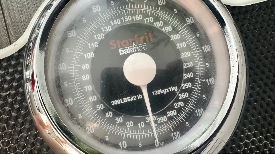 Starfrit Mechanical Bathroom Scale - photo 2