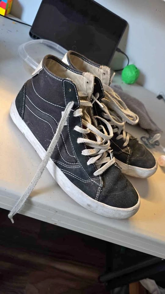 Vans Sk8-Hi Black Sneakers Men's Size 10