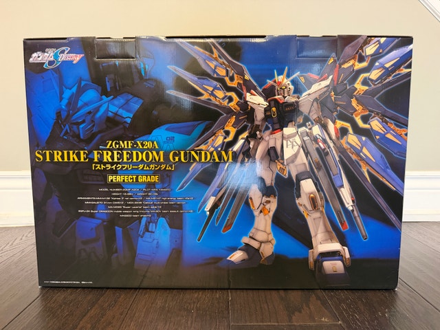 Bandai PG Strike Freedom Gundam 1/60 – New Unbuilt Gunpla - photo 2
