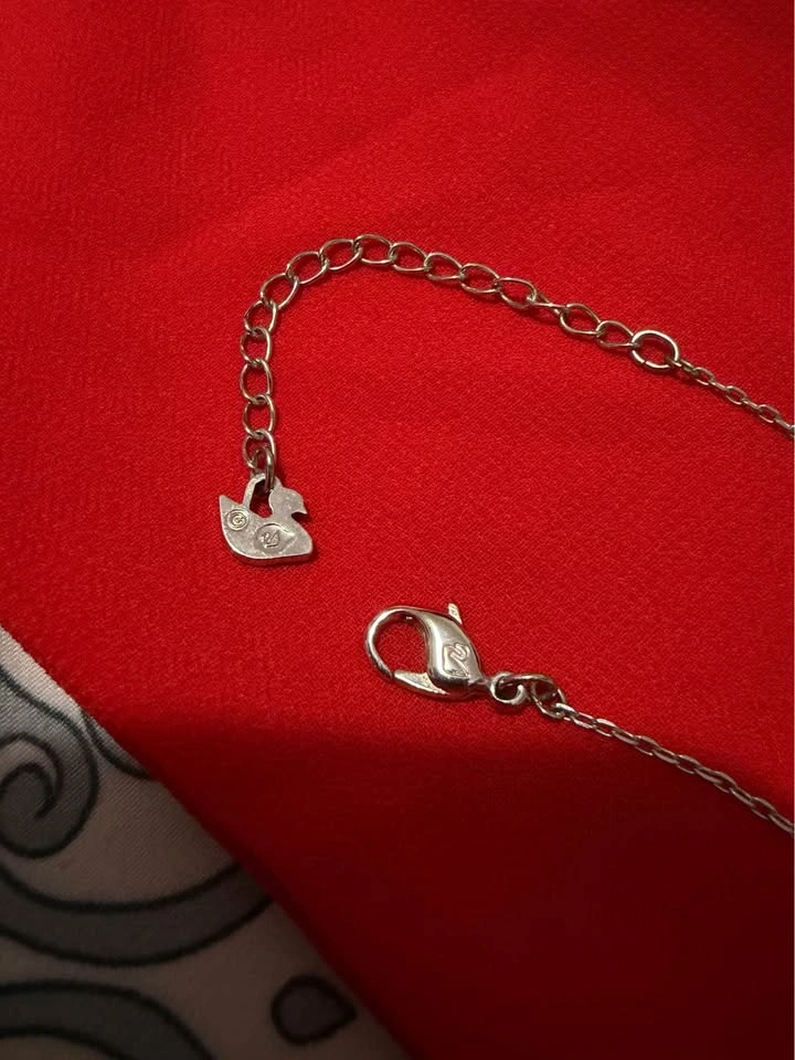 Swarovski Silver-Tone Crystal Necklace with Original Box - photo 3