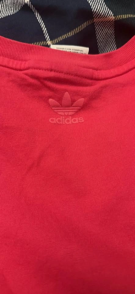 Adidas cropped top (size m) - photo 2