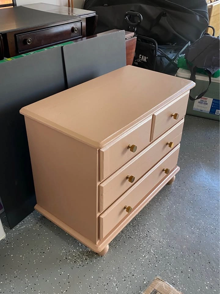 Refinished Blush Pink Dresser with Gold Knobs - Boho / Nursery D - photo 2