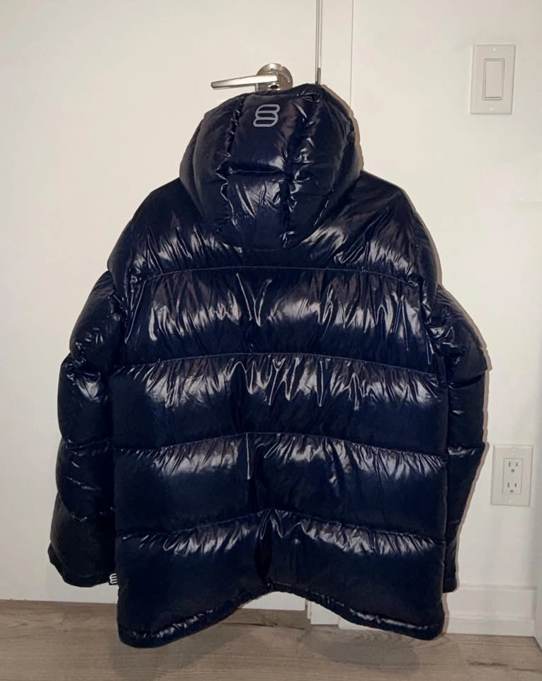 Aritzia The Super Puff Men’s Jacket, Small, Navy, Rated to -30 - photo 2