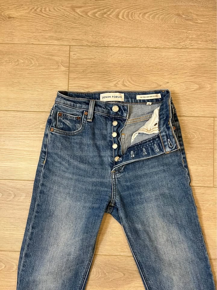 DENIM FORUM ‘The Yoko High Rise Slim’ Jeans - Size 24 - photo 4