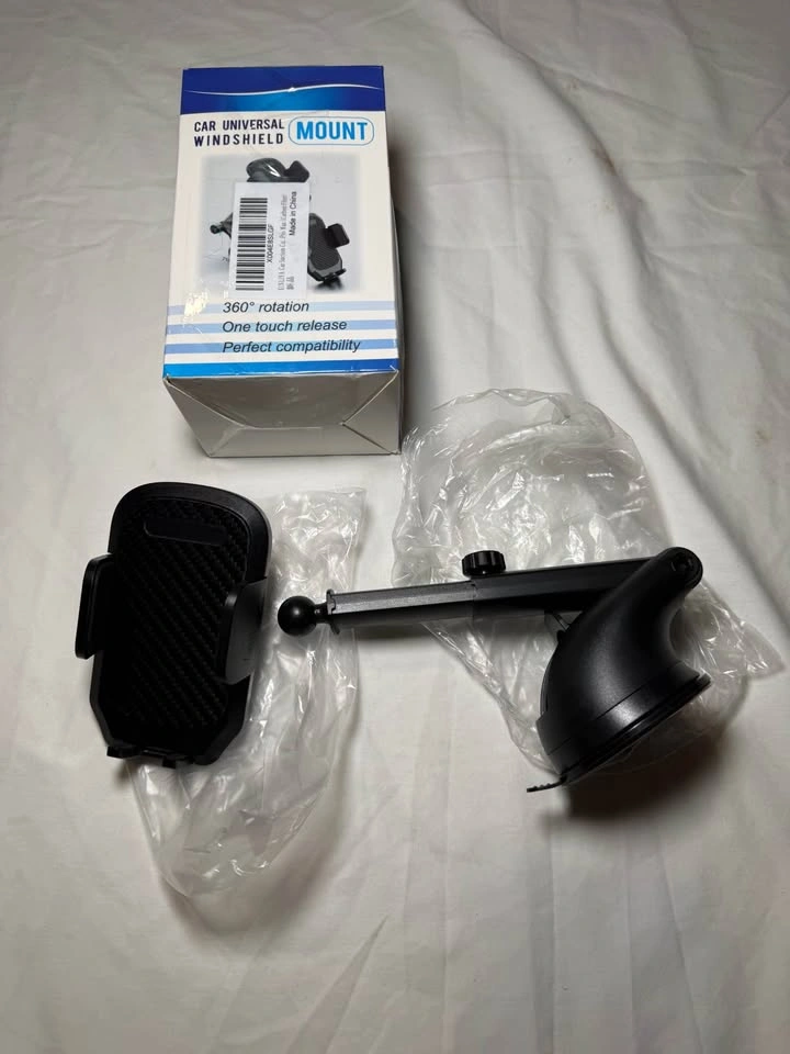 Car Suction Cup Phone Holder, 360° Rotation Anti-Shake Mount - photo 4
