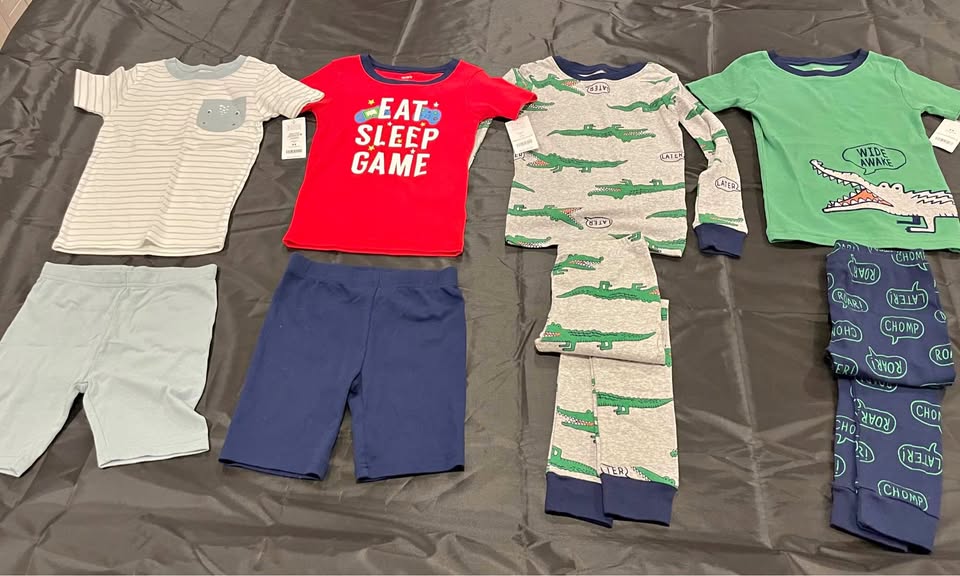 BNWT Size 5 PJs