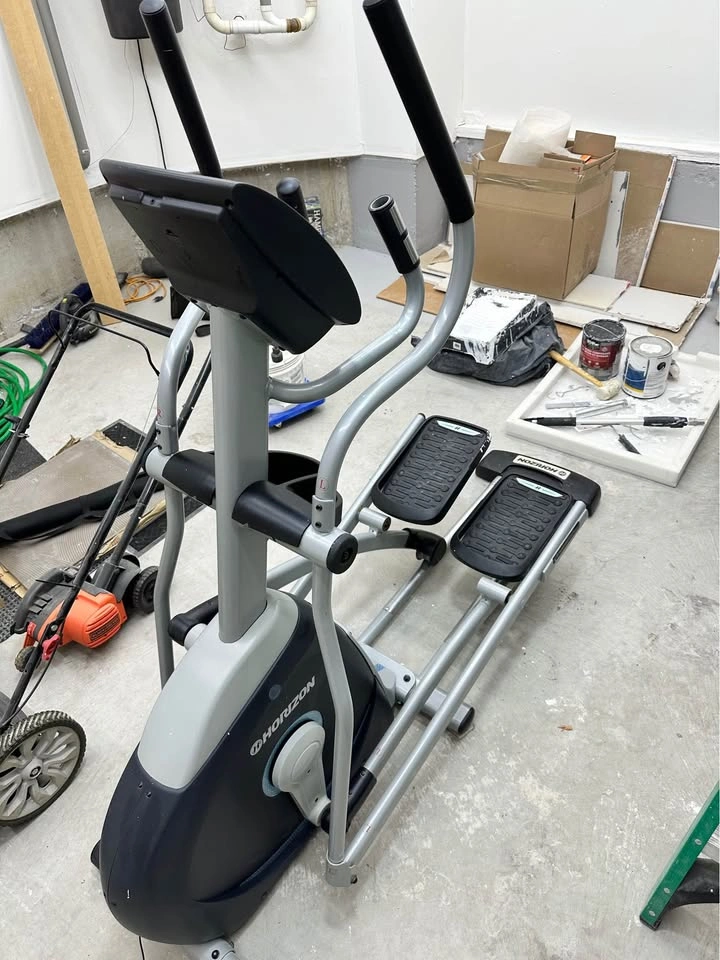 Horizon CE5.2 Elliptical - photo 5