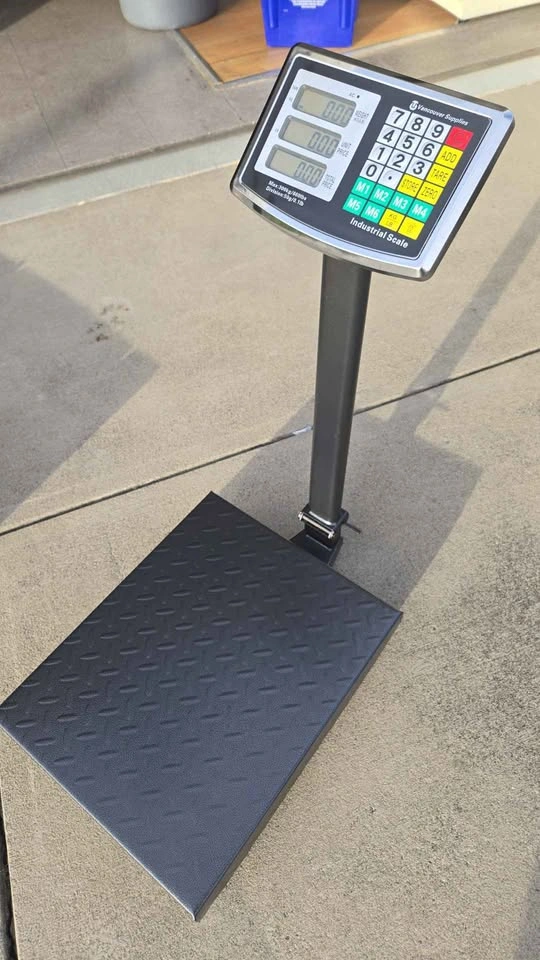 Commercial Price Scale 660lbs/300kg Large Platform Dual Screens - photo 2