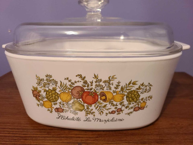 Vintage Corning Ware Collectibles - photo 2