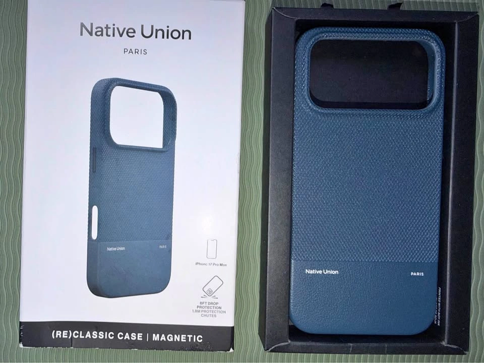 Native Union iPhone 17 Pro Max Magnetic Premium Case - Navy Blue