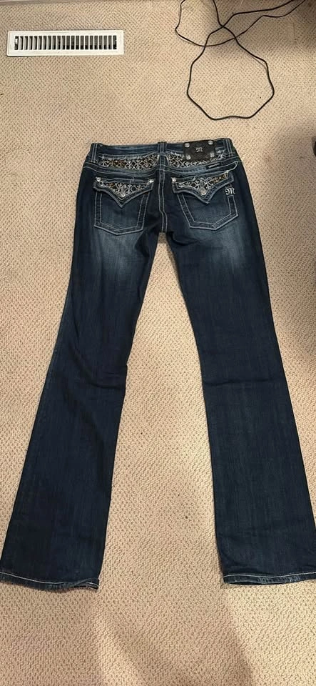 Miss Me Bootcut Jeans Size 29 - photo 2