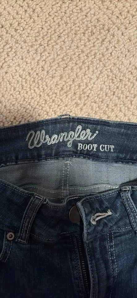 Wrangler Boot Cut Jeans - photo 3