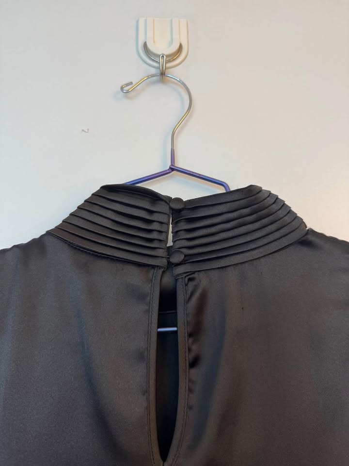 vintage satin mock neck tank - photo 3