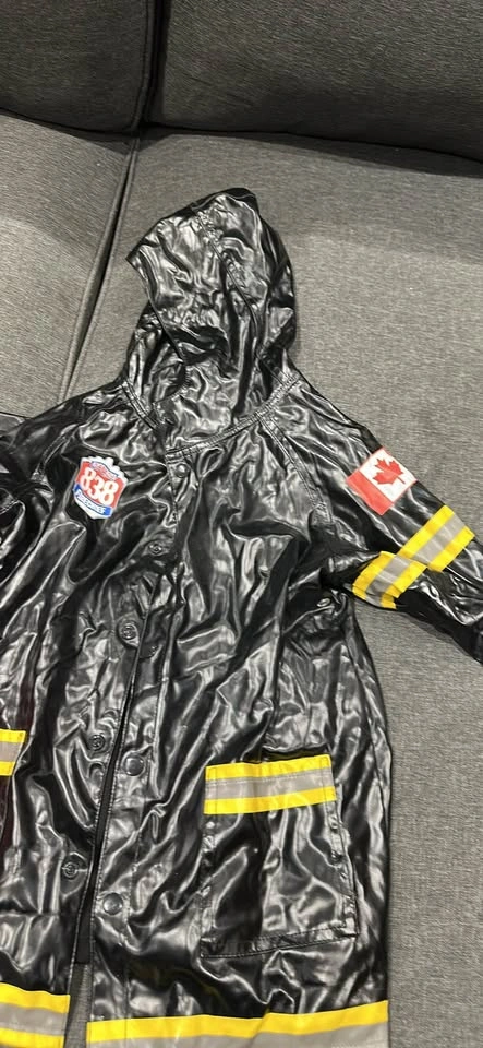 Kids Firefighter Costume with Helmet - photo 3