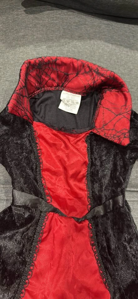 Girls Vampire Costume Dress Medium kids - photo 2