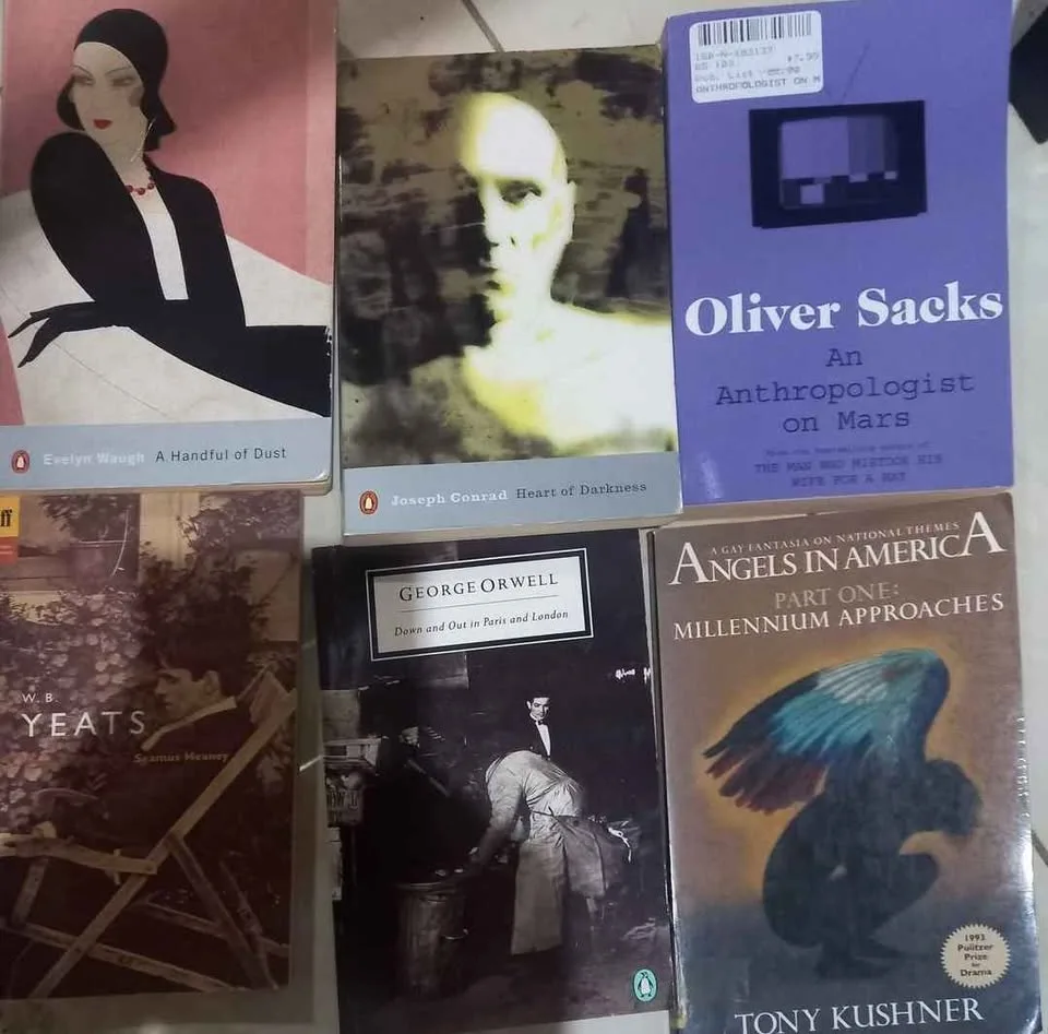 Best-Seller Books for Sale! image indicator(2)