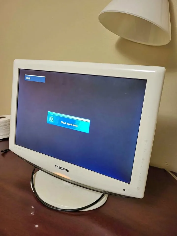 Samsung Monitor for sale! thumbnail