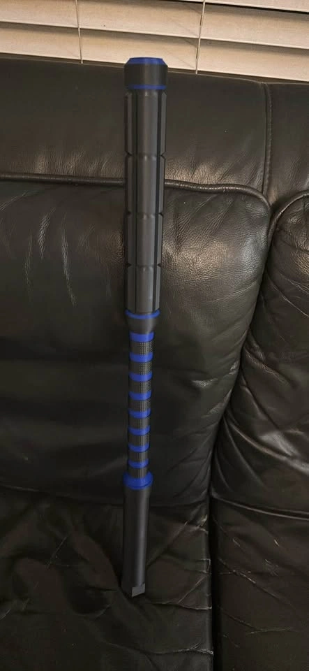 Nightwing Escrima Stick Prop - Arkham Knight - photo 3