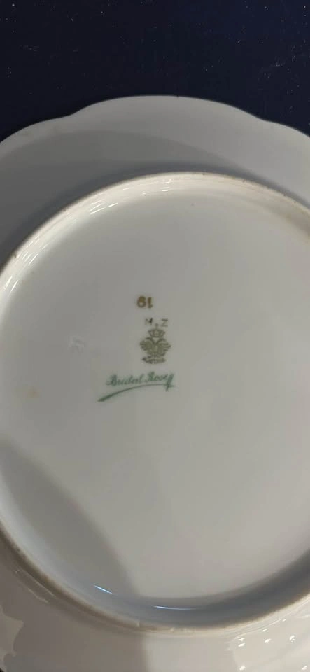 Vintage M.Z. Austria Bridal Rose Plates - Set of 2 - photo 2