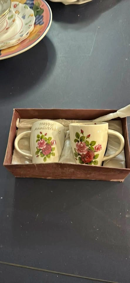 Happy Anniversary Floral Mug Set with Spoons