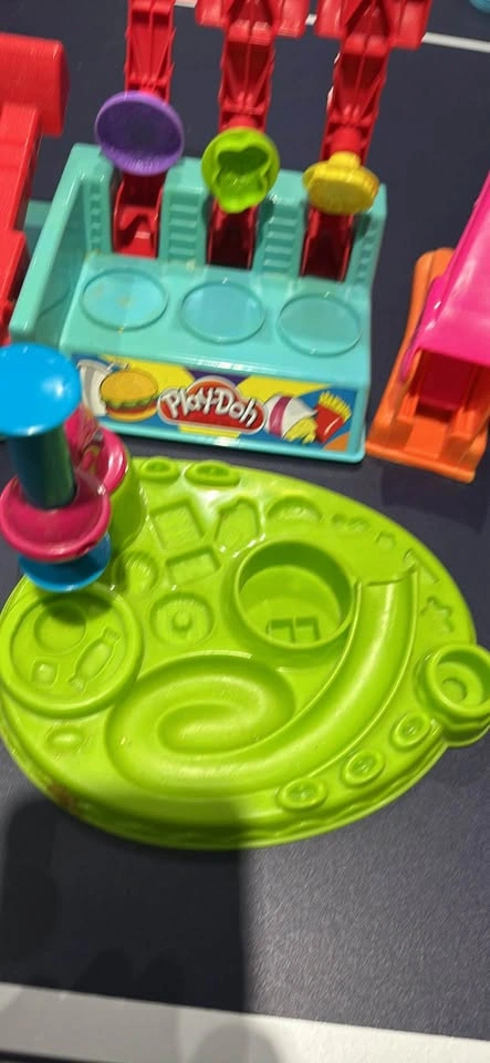 Play-Doh Playset Bundle - photo 2