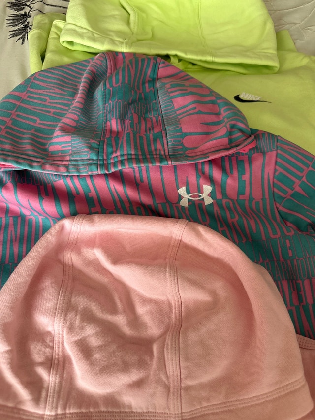 Nike and Under Armour Hoodies - photo 3