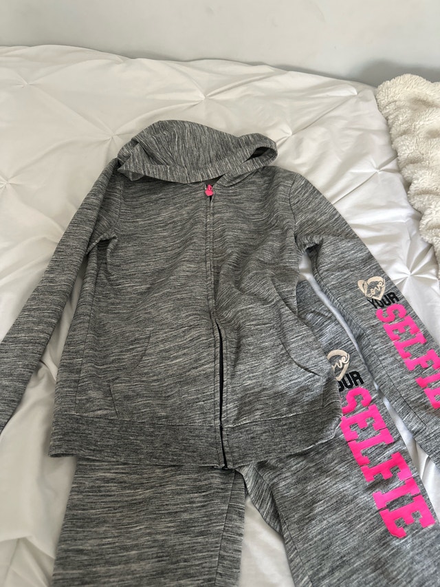Girls jogging set - photo 2