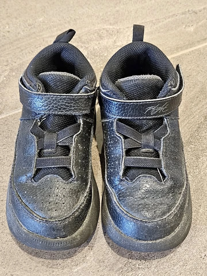 Nike Jordan Flight Kids Shoes – Size US 10C (Free)