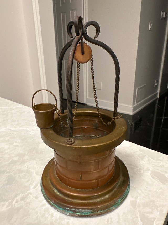 VTG brass and copper miniature wishing well. Natural patina. - photo 2