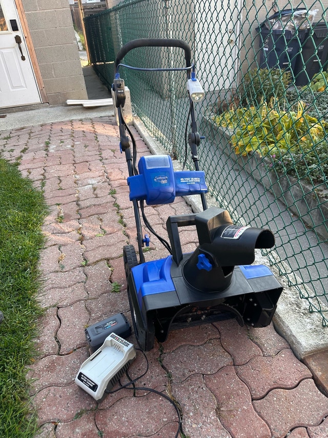 Snow Joe 40-Volt 18-Inch Cordless Snow Blower