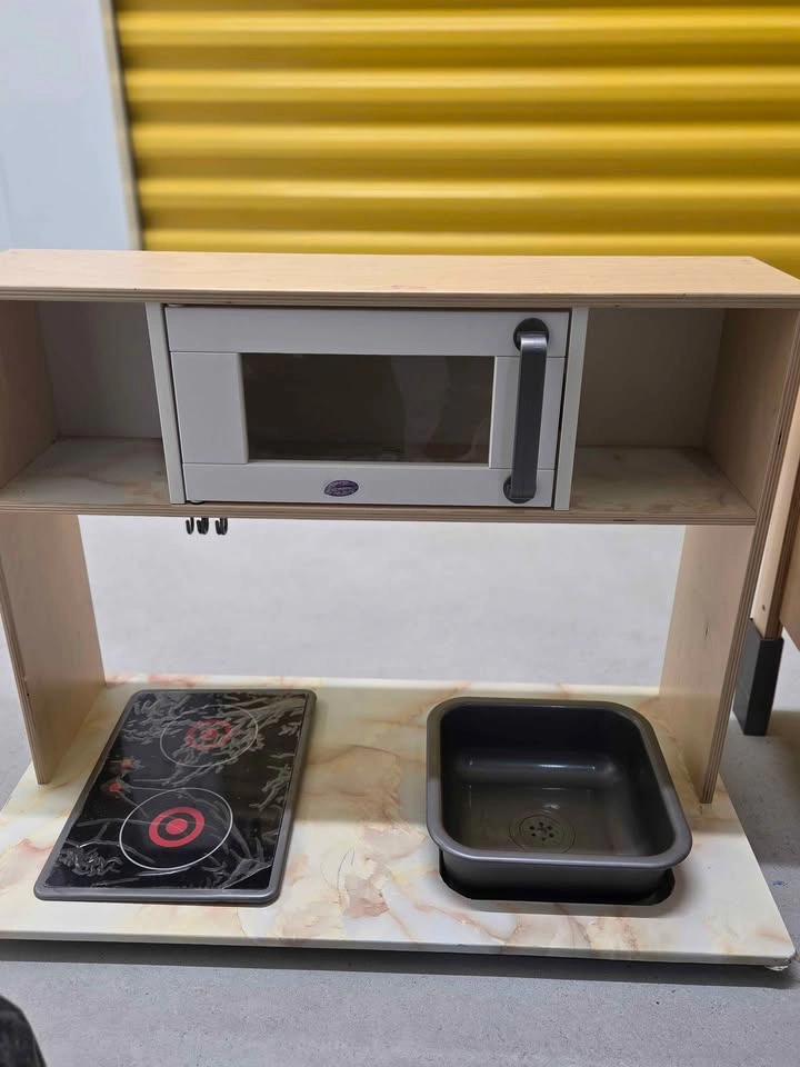 Fully Functional Toddler Kitchen - photo 3