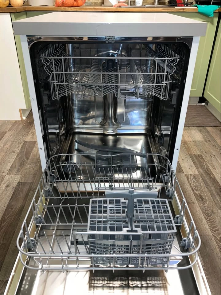 New GE Dishwasher - photo 2