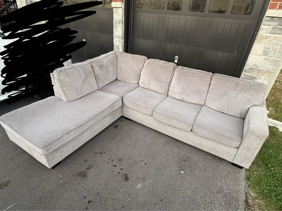 Large Grey Sectional Couch - Free Delivery - photo 2