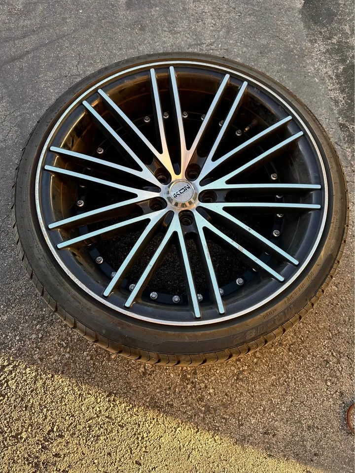 Ikon Alloy Wheels with 245/35R19 Tires - photo 2