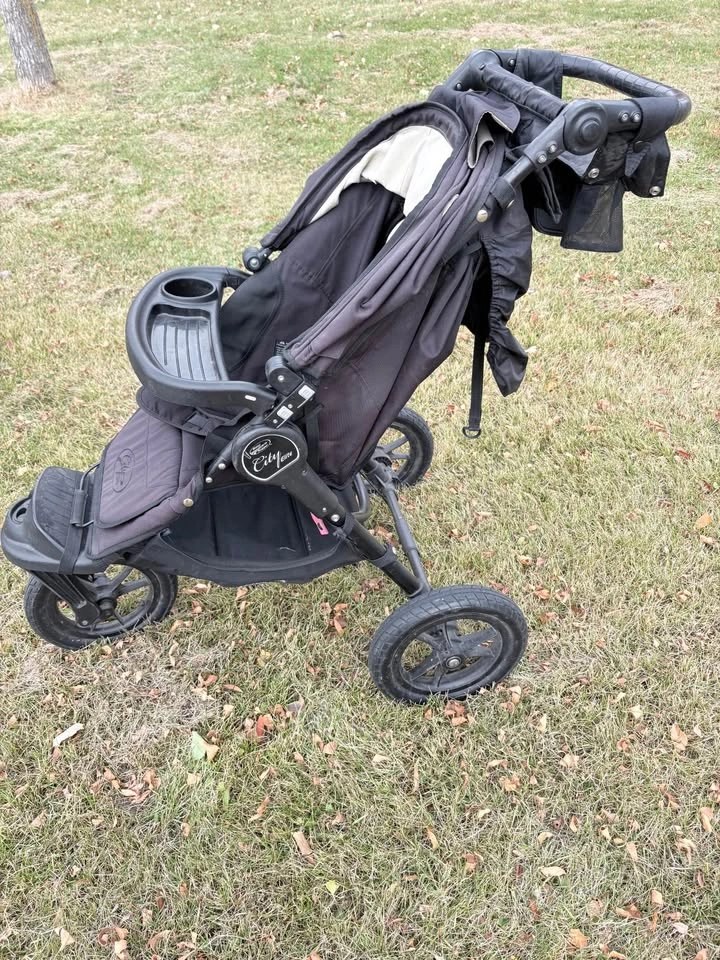 Stroller - photo 2